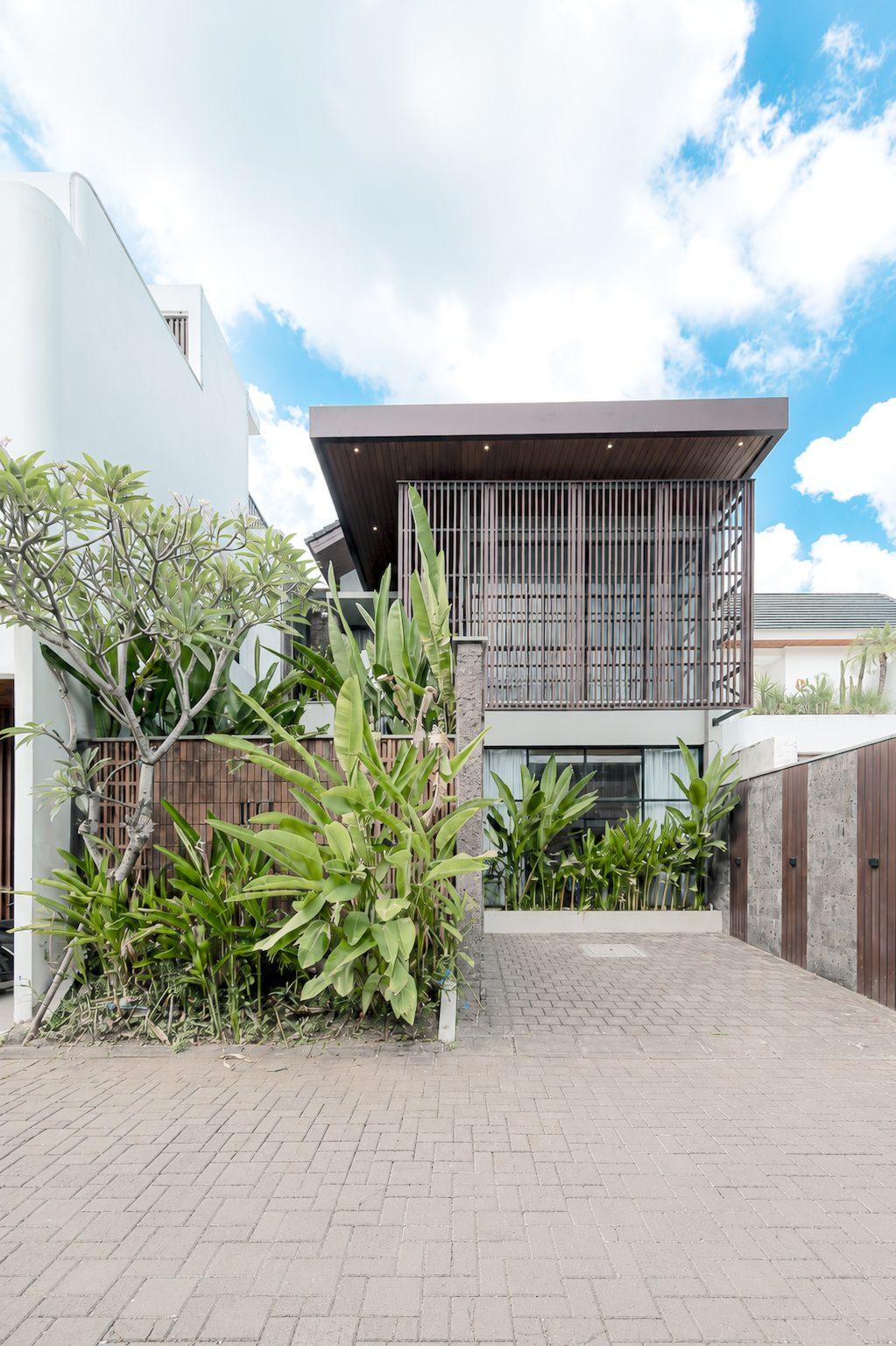 Modern 3 Bedroom Villa in Batu Bolong, Canggu - Gated Residential Villas — Canggu, Bali