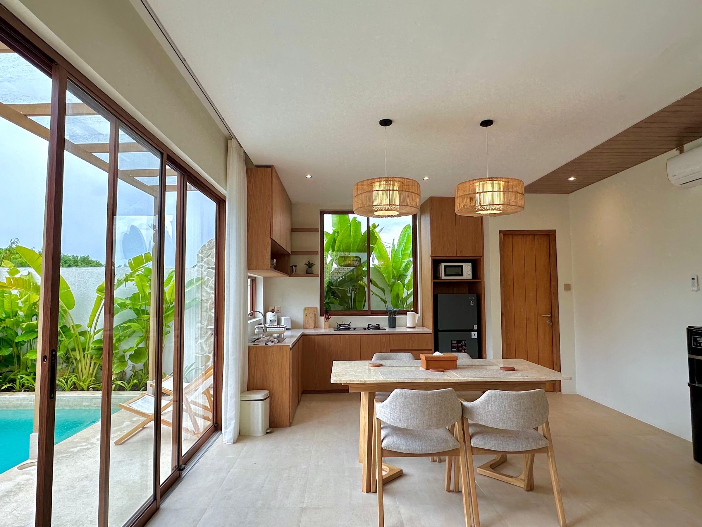 2 Bedroom Oceanview Villa in Uluwatu — view 3