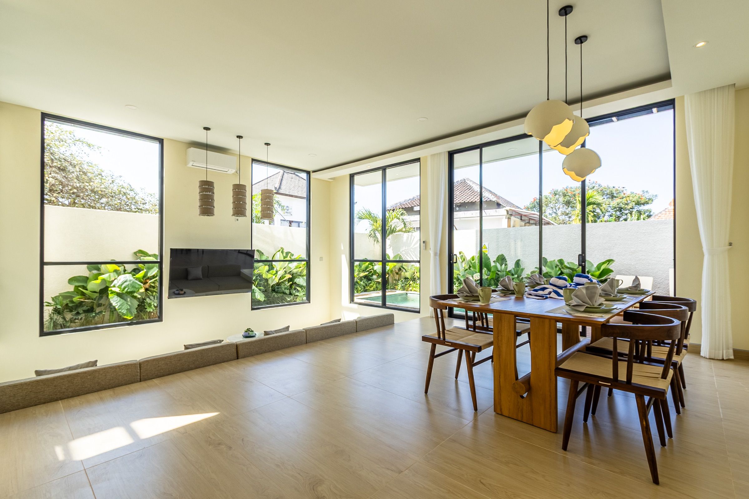 Modern Contemporary 3-Bedroom Villa in Bali | Private Pool & Open-Plan Living — view 3