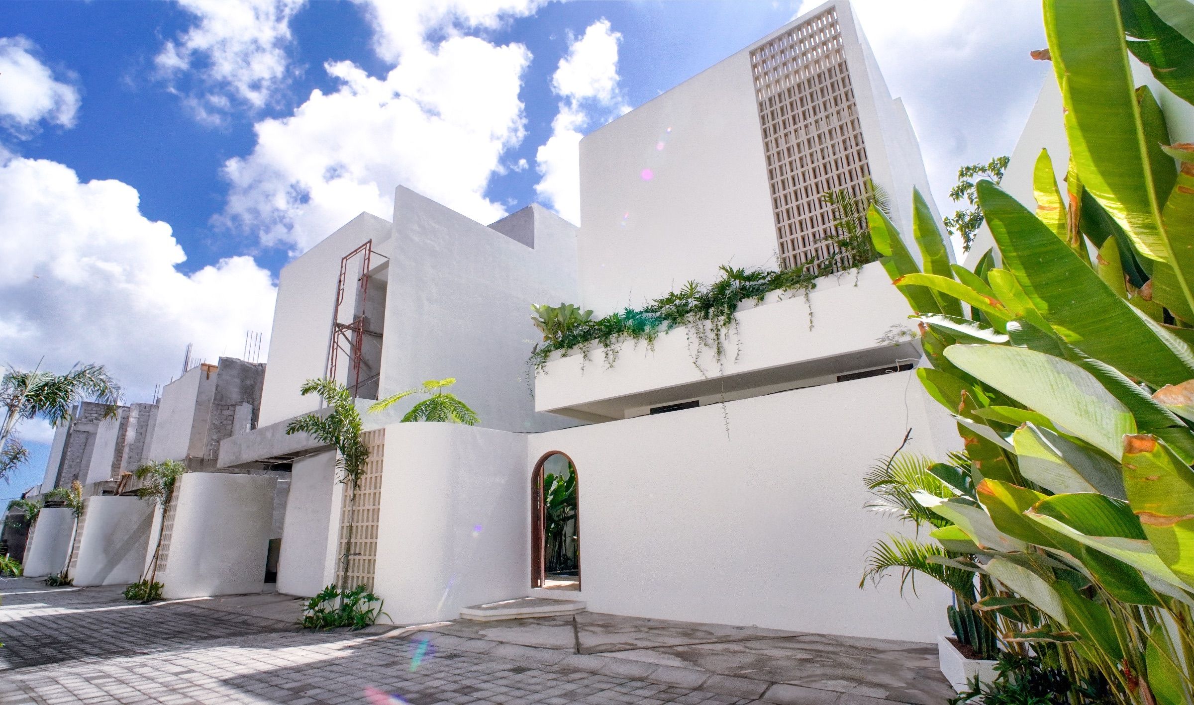 Private 2-Bedroom Villa with Rooftop & Ocean View — view 2