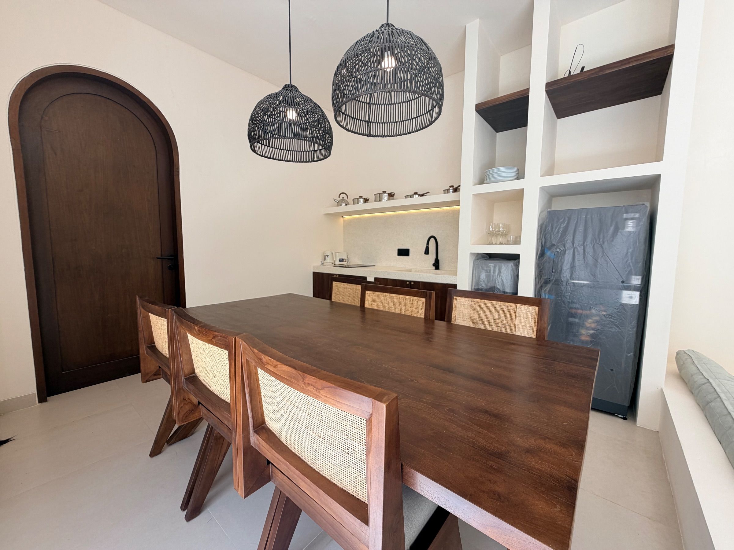 Turnkey Mediterranean Villa in Ungasan — view 3